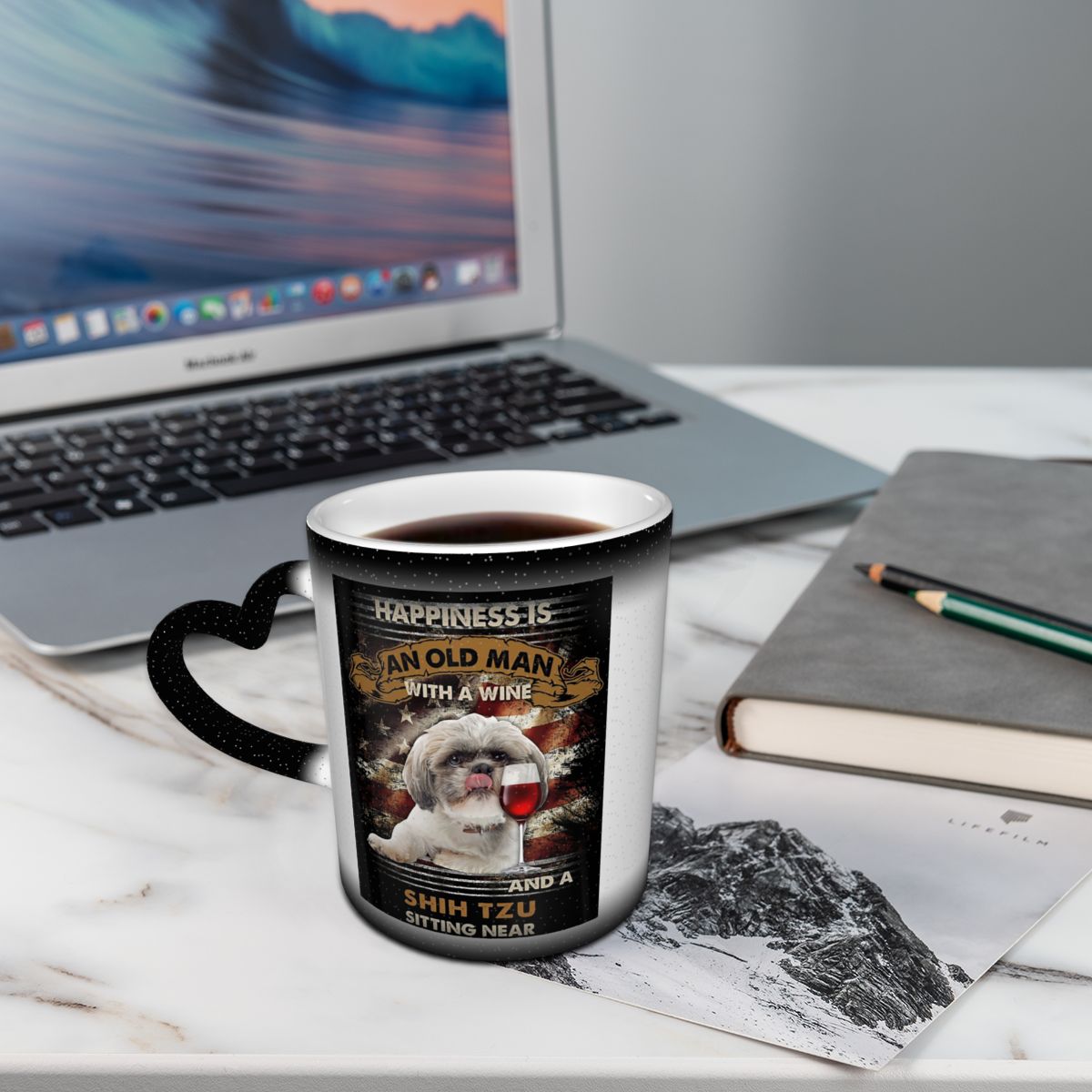 Coffee Tea Near - Glück ist ein alter Mann mit